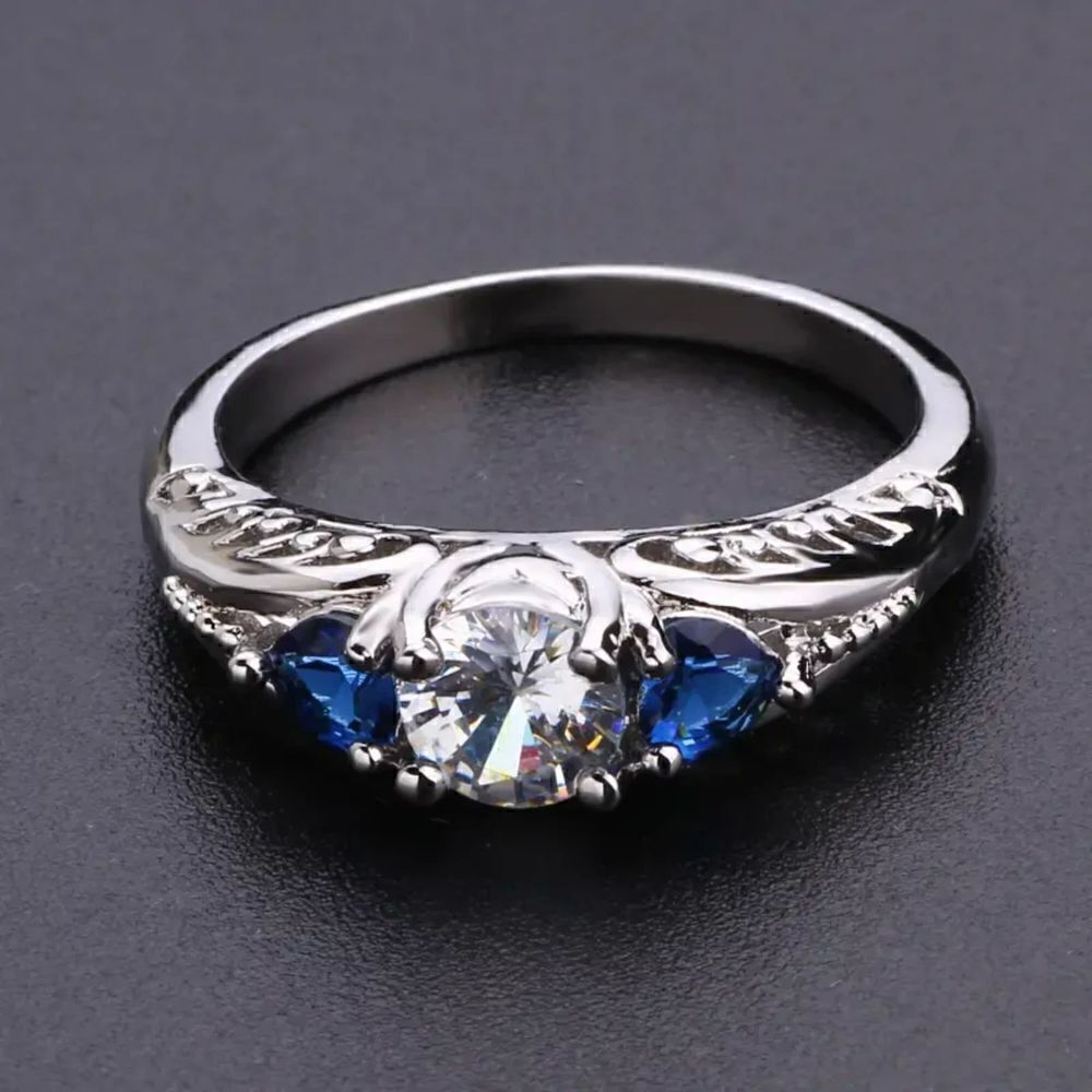 New - Vintage Style Zirconia and Sapphire Leaf Inlaid Ring - Size 8